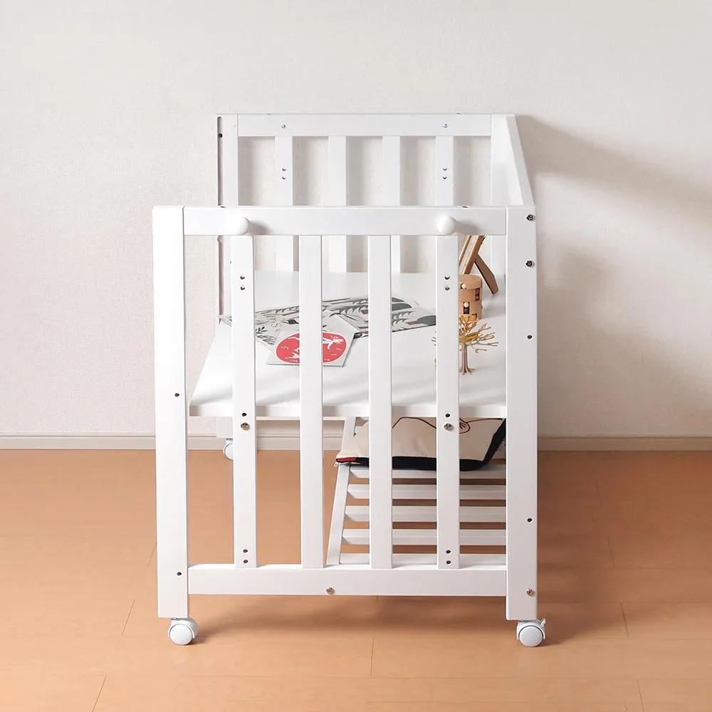 10 mois 5 in 1 Convertible Baby Cot (Made in Japan)