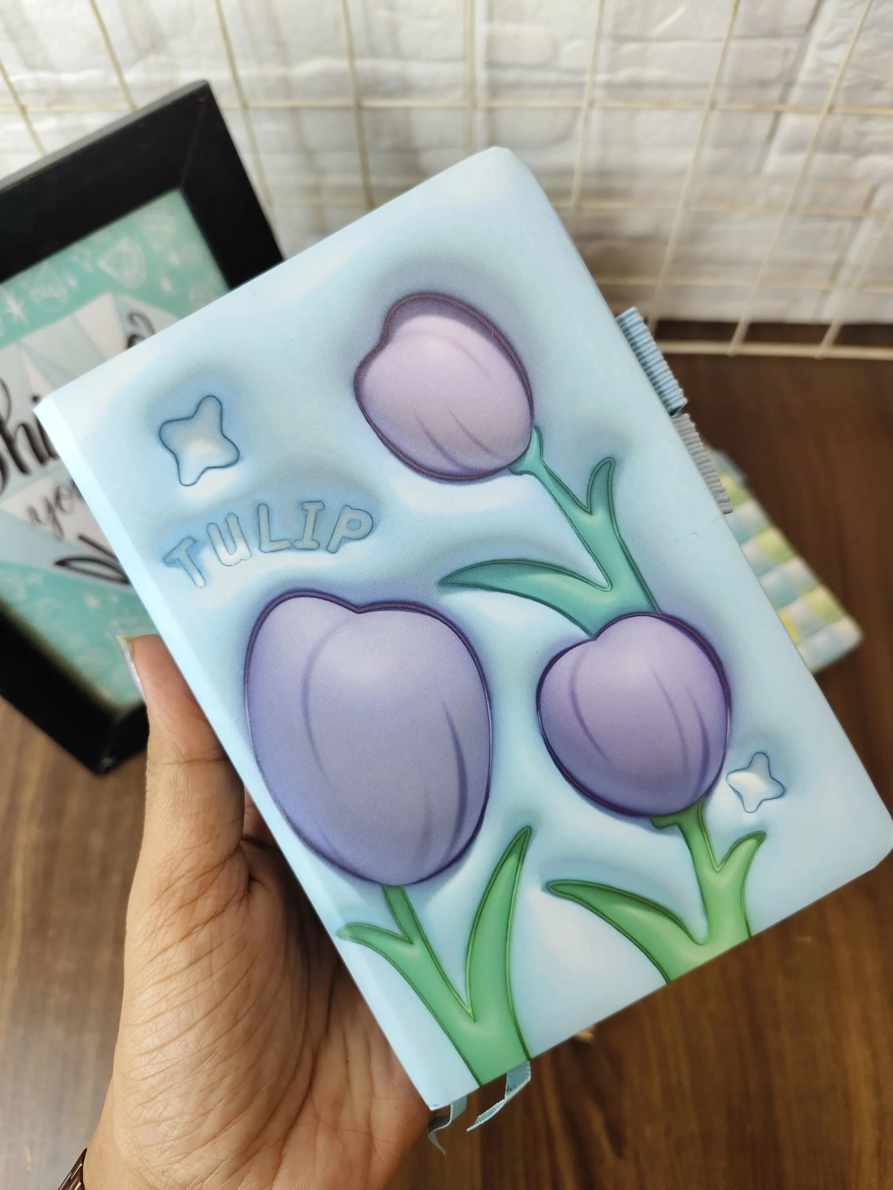 A6 Tulip diaries with pen holders