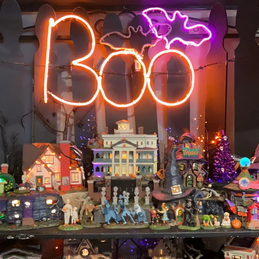 Batty Boo Neon Sign