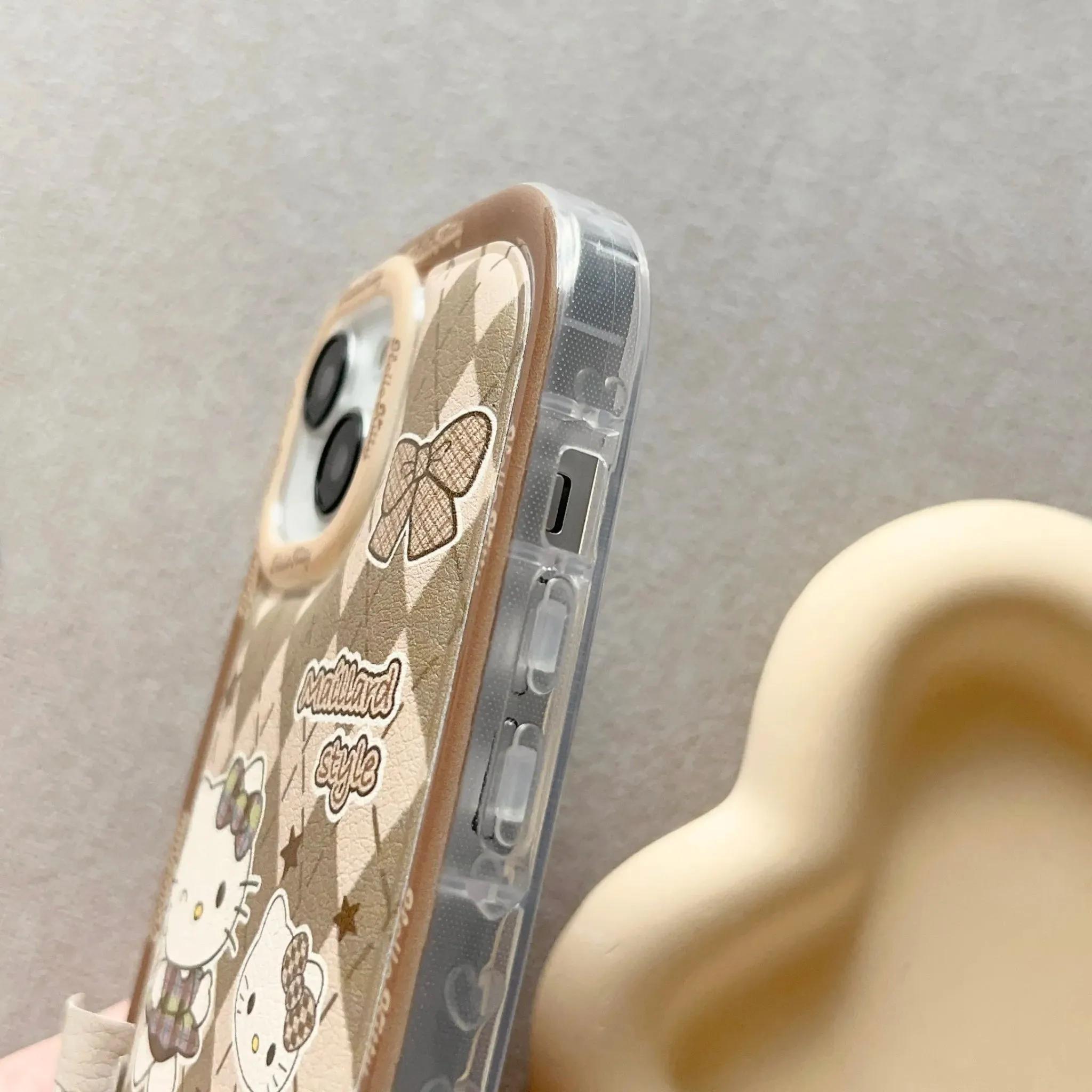 Kawaii Vintage Patterned Hello Kitty iPhone Case