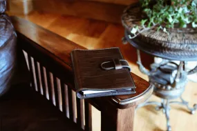 Medium Vachetta Strap Padfolio - Walnut