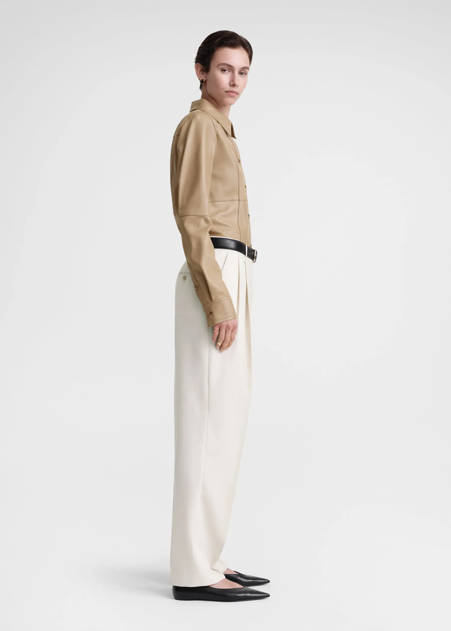 Slim leather shirt biscuit