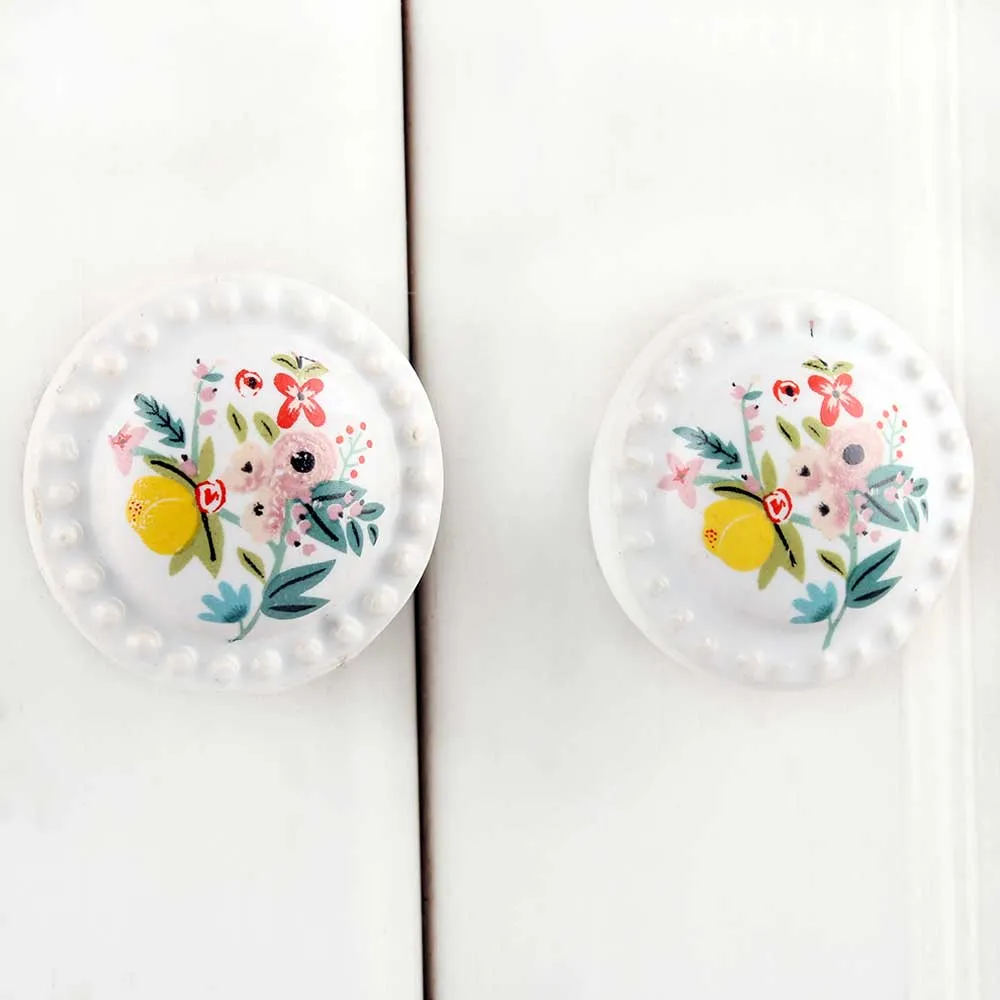 White Yellow Rose Floral Knob